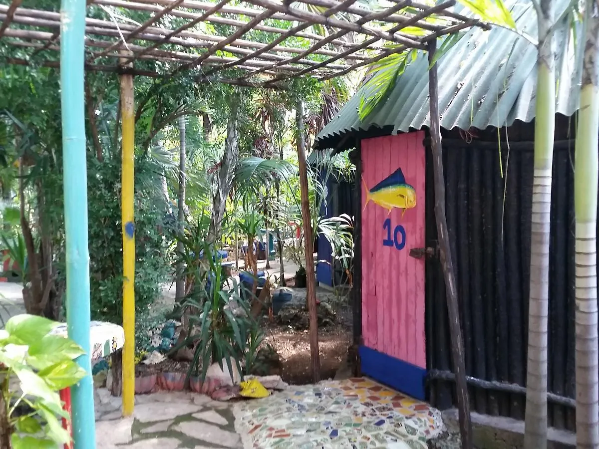 Rancho Tranquilo Pansiyon Tulum Hostel